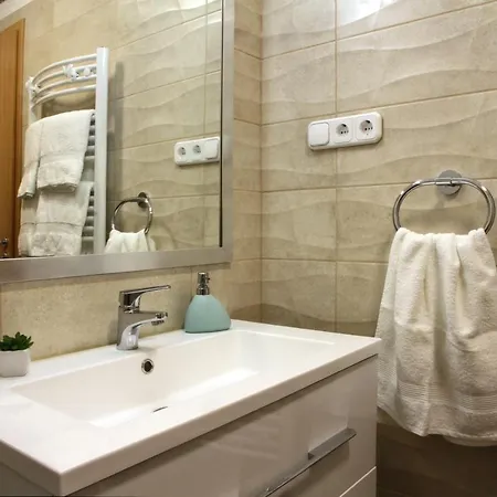 Aqua Apartment *